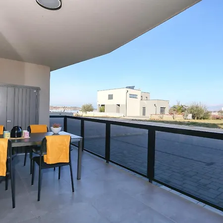Apartamento Wali *