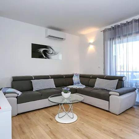 Apartamento Wali Nin