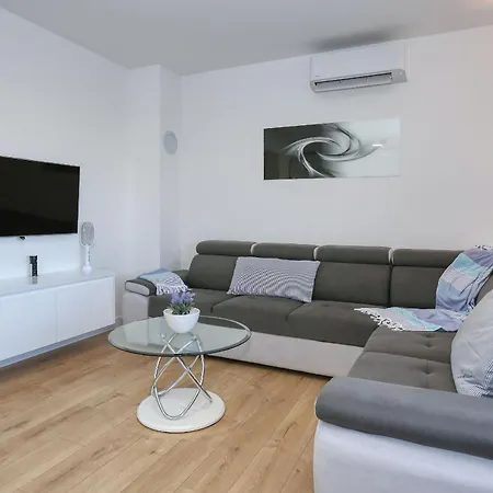 Apartamento Wali Nin